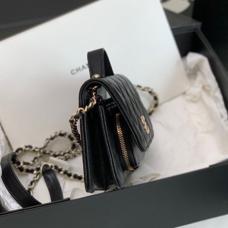 Chanel 22B Mini Messenger bag