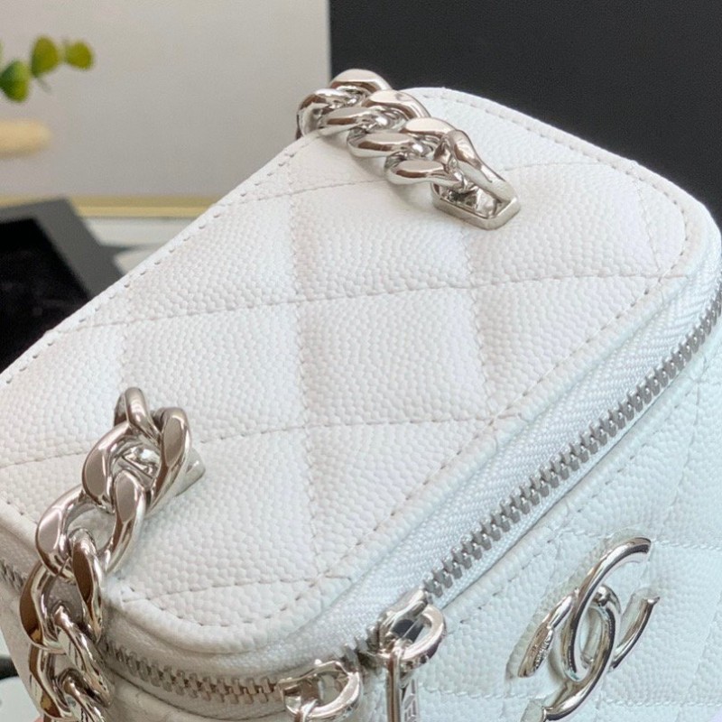Chanel 22S Vanity Case
