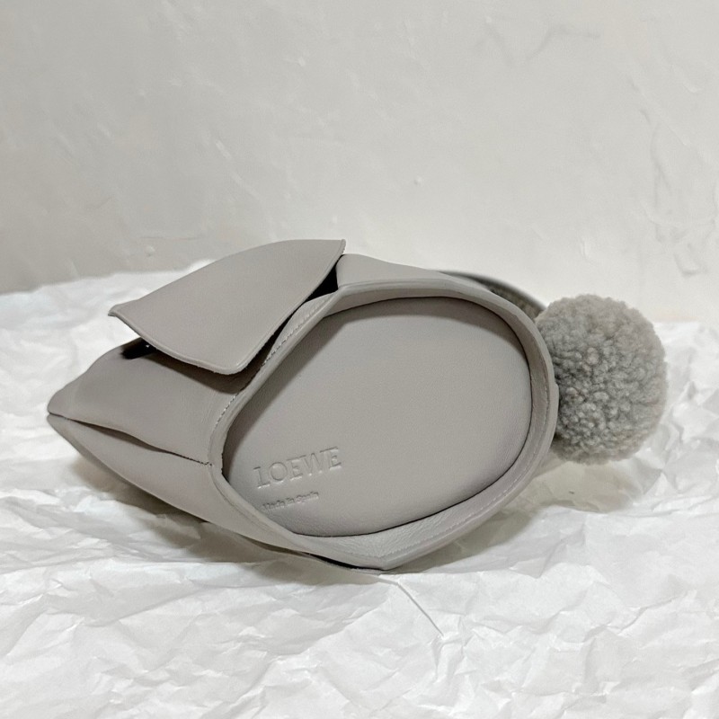 Loewe 兔子包
