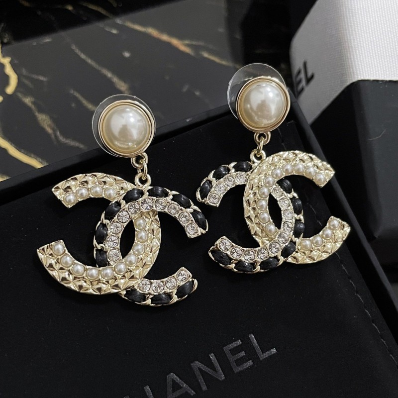 Chanel Earring