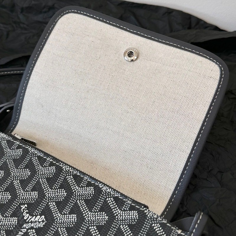 Goyard Piumet 信封包