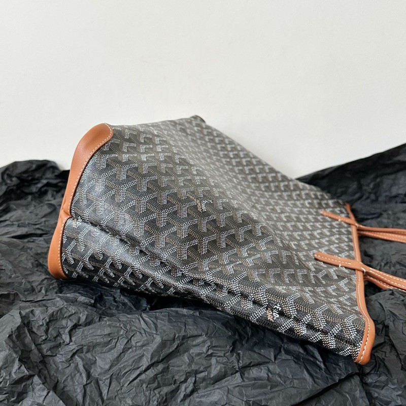 Goyard Tote 