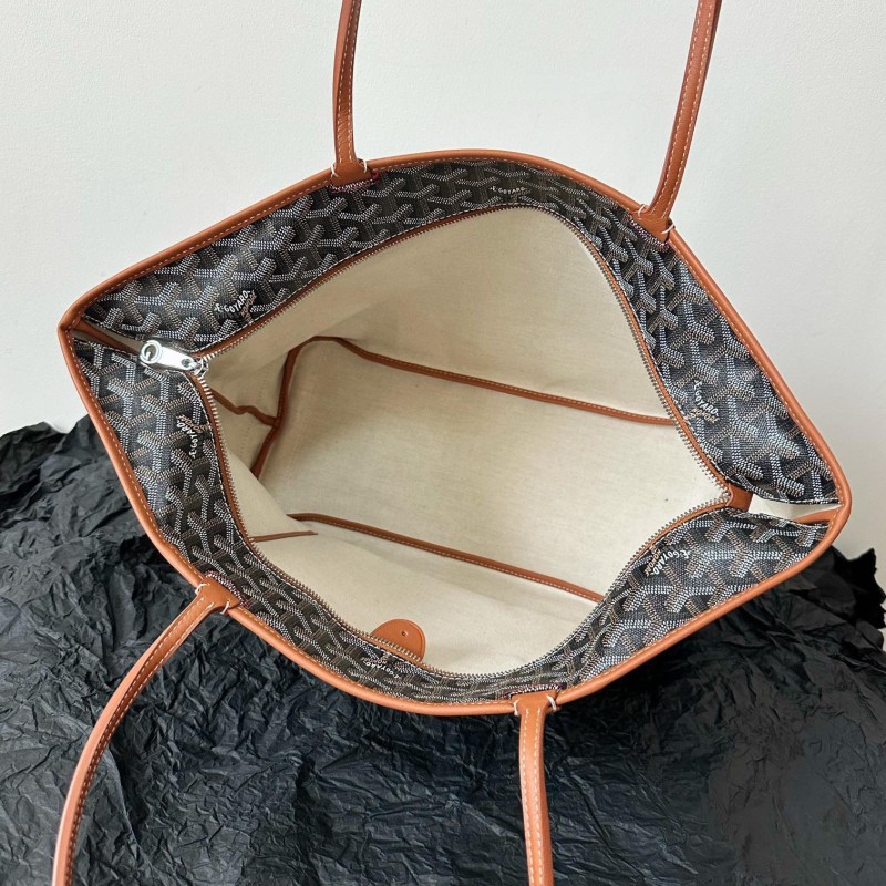 Goyard Tote 