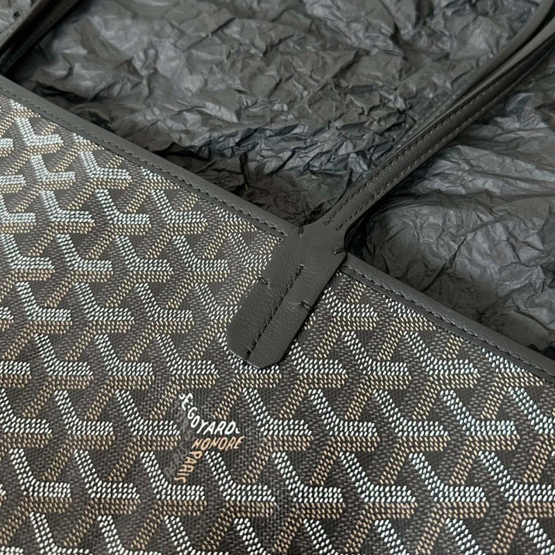 Goyard Tote 