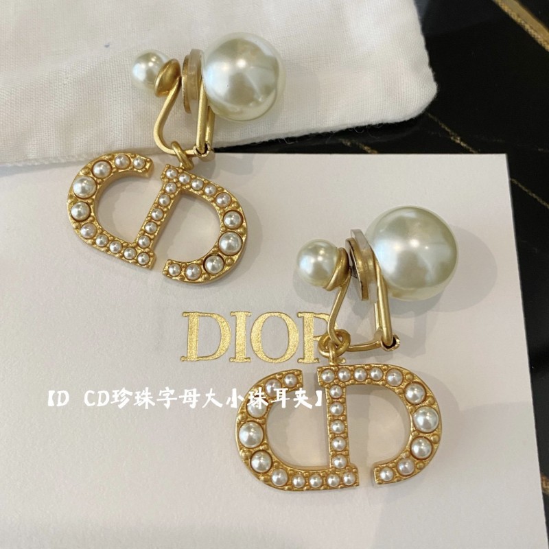 Dior Earrings 