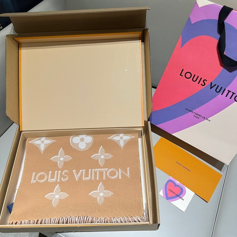 LV Scarf