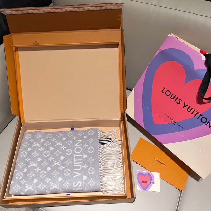 LV Scarf