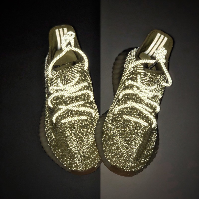 Adidas Yeezy 350 黄满天星