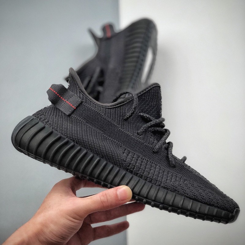 Adidas Yeezy 350 黑天使
