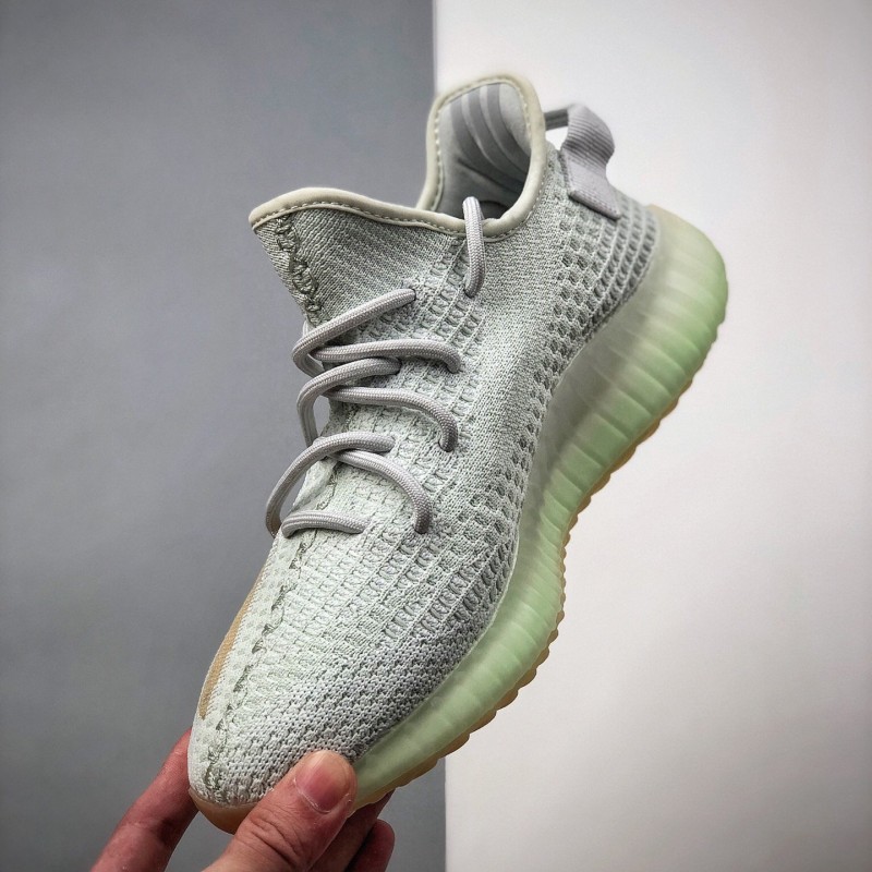 Adidas Yeezy 350 海盐