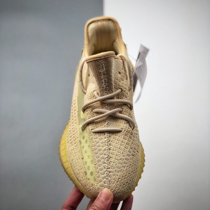 Adidas Yeezy 350 亚洲限定