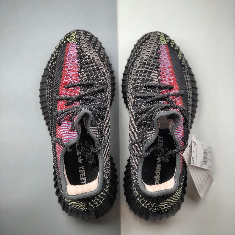 Adidas Yeezy 350 羽毛满天星