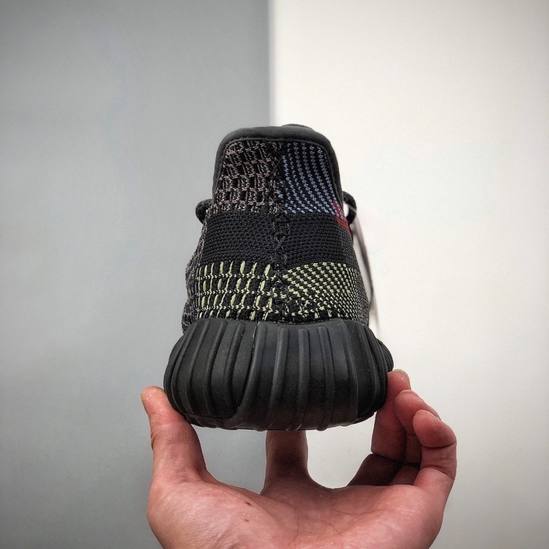 Adidas Yeezy 350 羽毛满天星