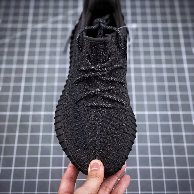 Adidas Yeezy 350 黑满天星