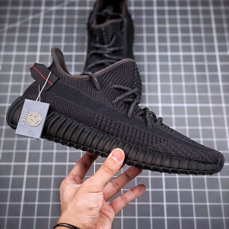 Adidas Yeezy 350 黑天使